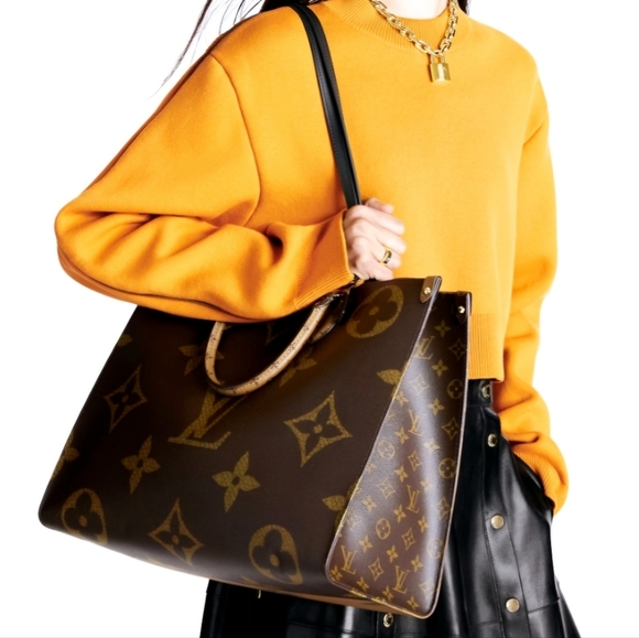Louis Vuitton Handbags - Louis Vuitton Reverse Monogram Onthego GM